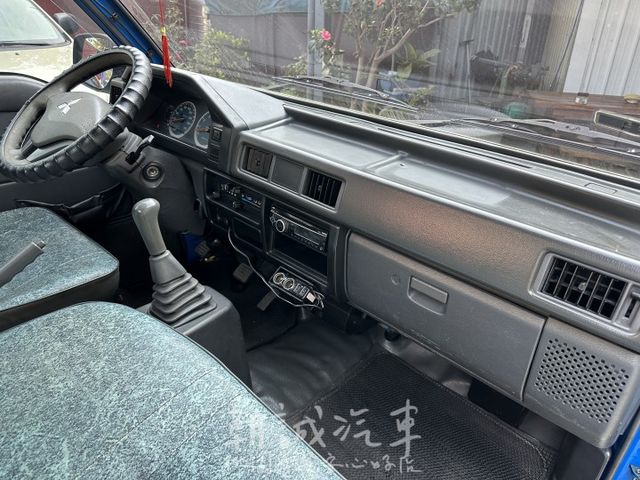 ⭐️桃園車讚安心好店⭐️ 一手貨車 2015年  第12張相片
