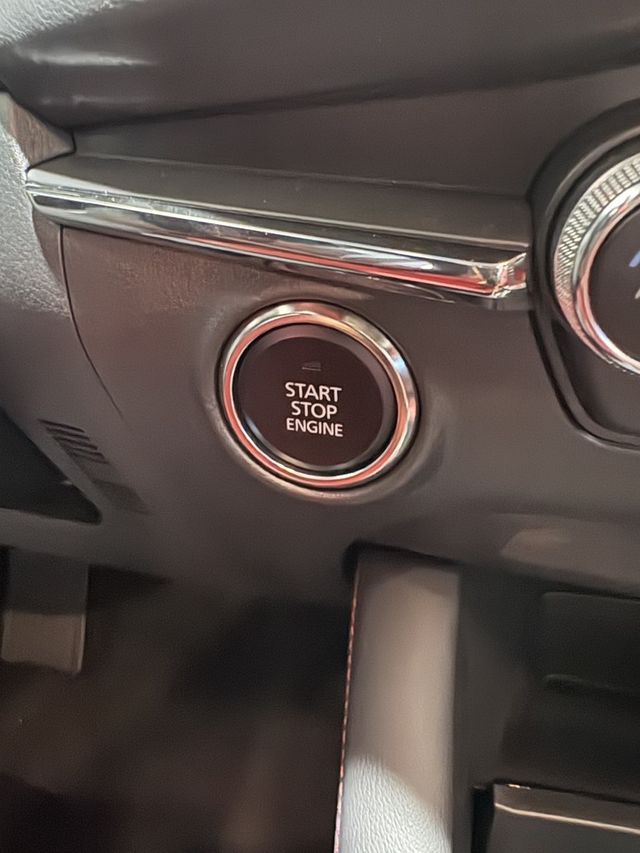 MAZDA馬自達 MAZDA 3  第10張相片