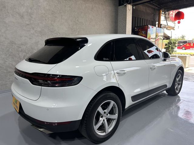 PORSCHE保時捷 MACAN  第3張相片