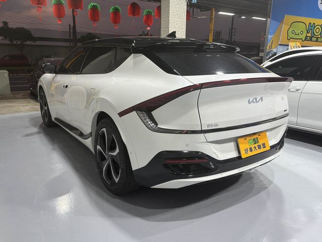 KIA起亞 EV6  第3張相片