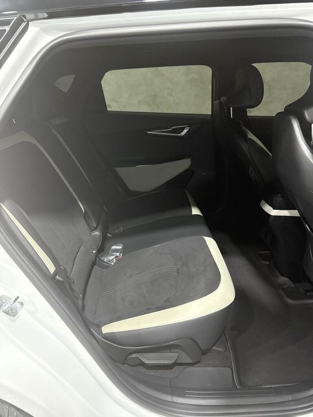 KIA起亞 EV6  第8張相片