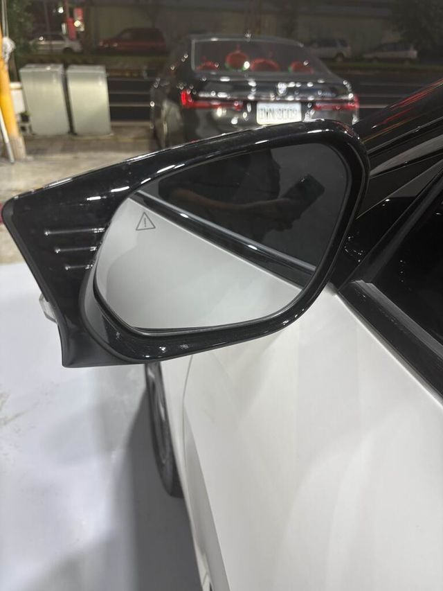KIA起亞 EV6  第14張相片