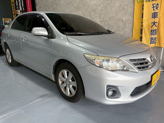 TOYOTA豐田 ALTIS  第1張相片