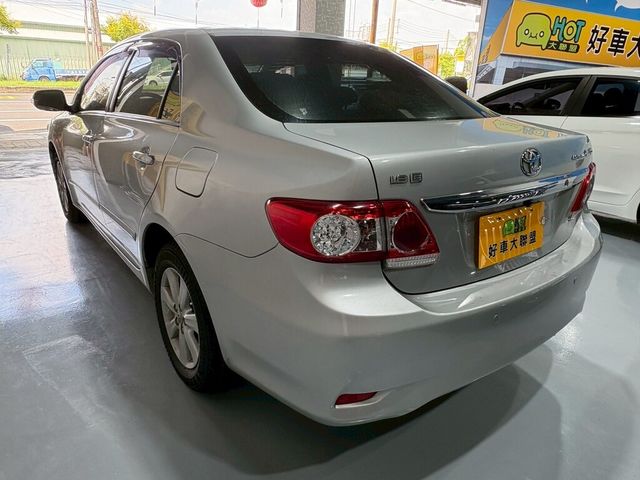 TOYOTA豐田 ALTIS  第7張相片