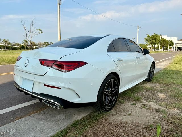 M-BENZ賓士 CLA250  第2張相片