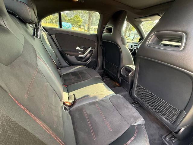 M-BENZ賓士 CLA250  第11張相片