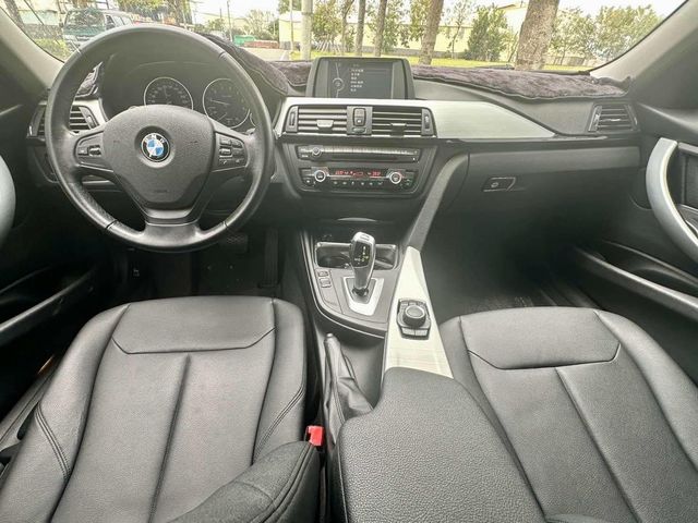 BMW寶馬 316I  第7張相片