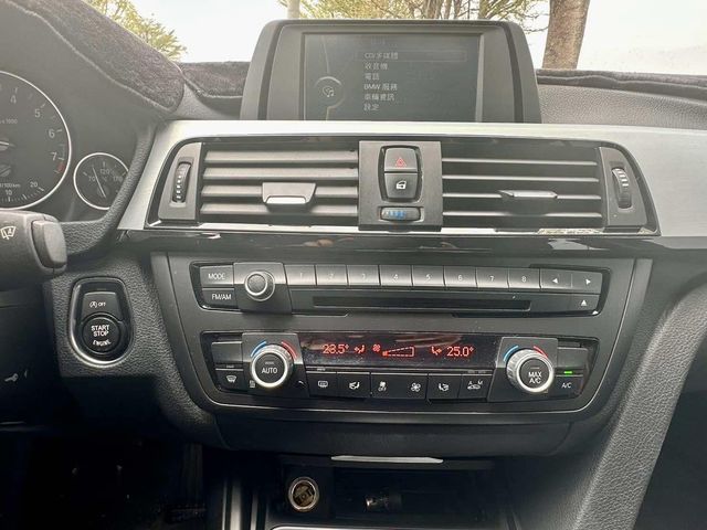 BMW寶馬 316I  第9張相片