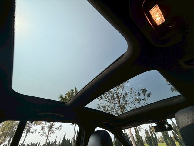M-BENZ賓士 C300  第10張相片