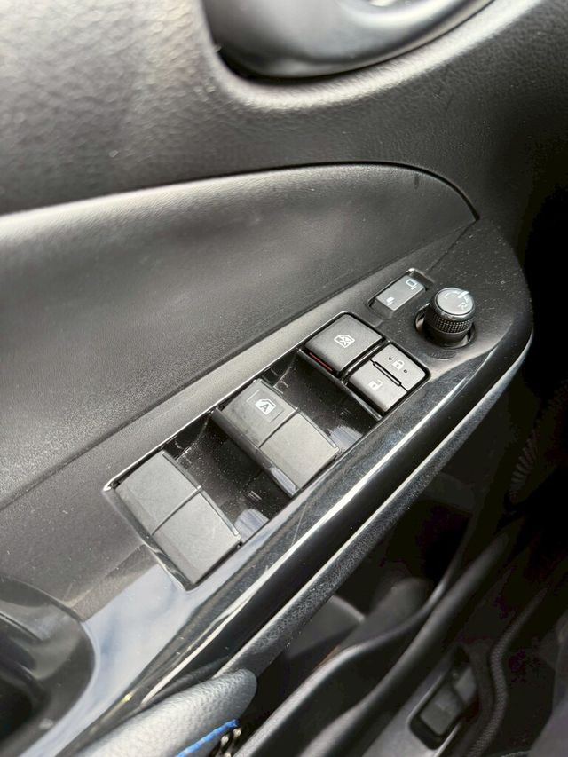 TOYOTA豐田 YARIS  第7張相片