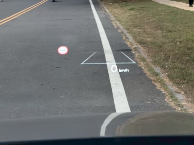 KIA起亞 CARNIVAL  第9張相片