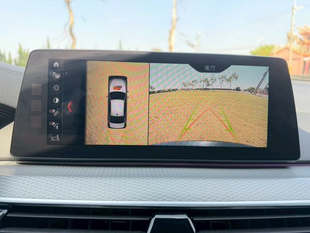 BMW寶馬 520I  第8張相片