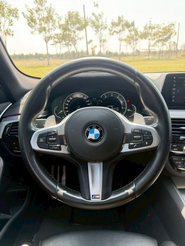 BMW寶馬 520I  第9張相片