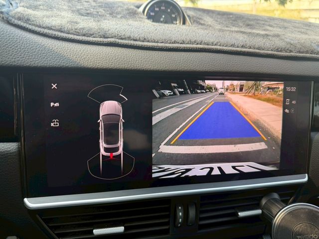 PORSCHE保時捷 CAYENNE  第9張相片