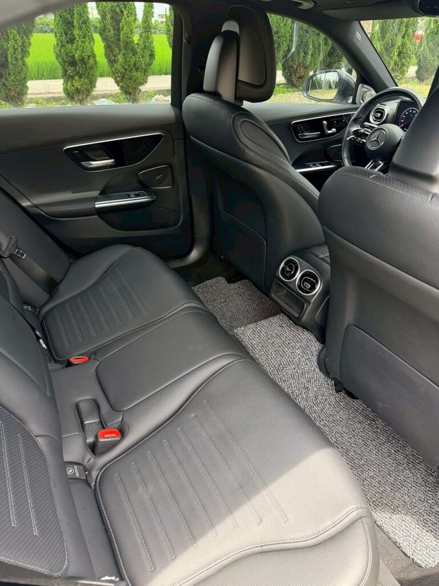 M-BENZ賓士 C300  第14張相片