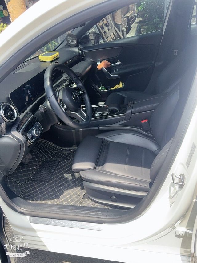 M-BENZ賓士 A200  第9張相片