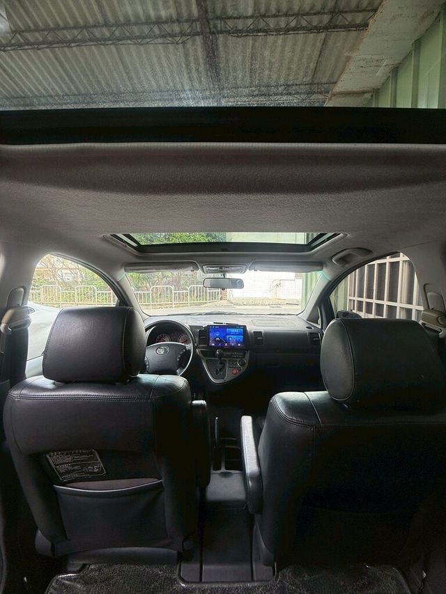 TOYOTA豐田 WISH  第10張相片