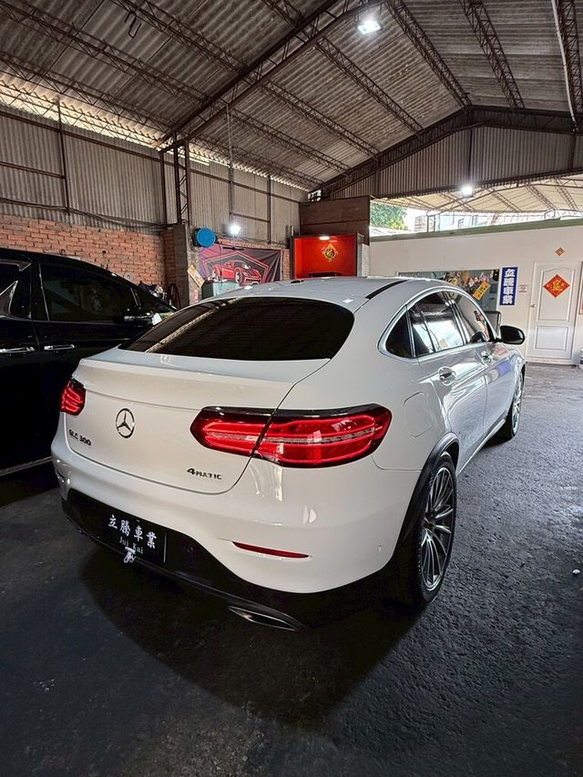 M-BENZ賓士 GLC300  第6張相片