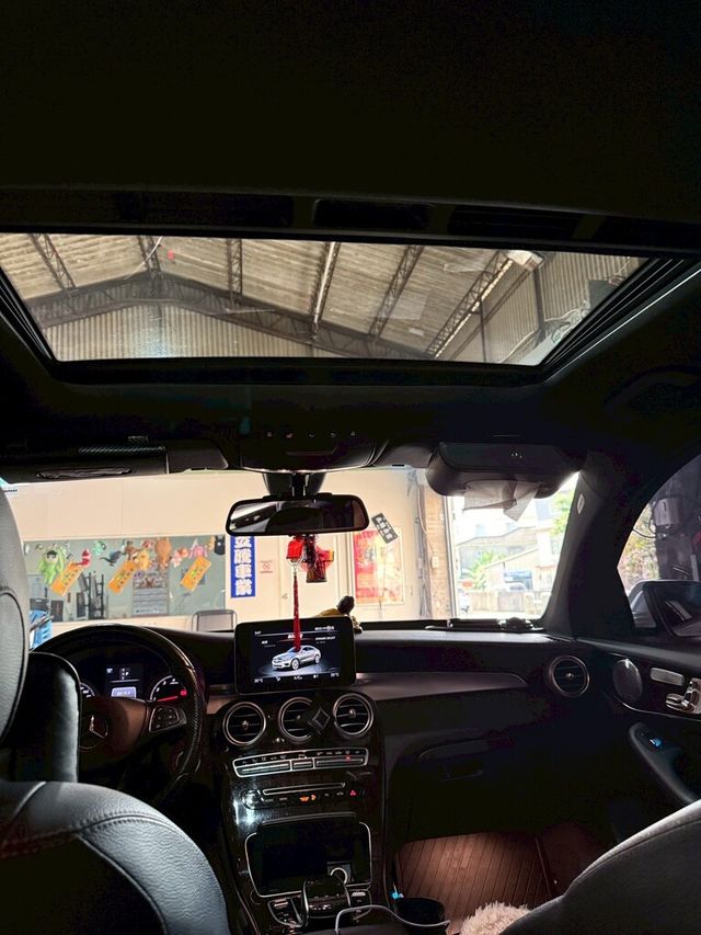 M-BENZ賓士 GLC300  第15張相片