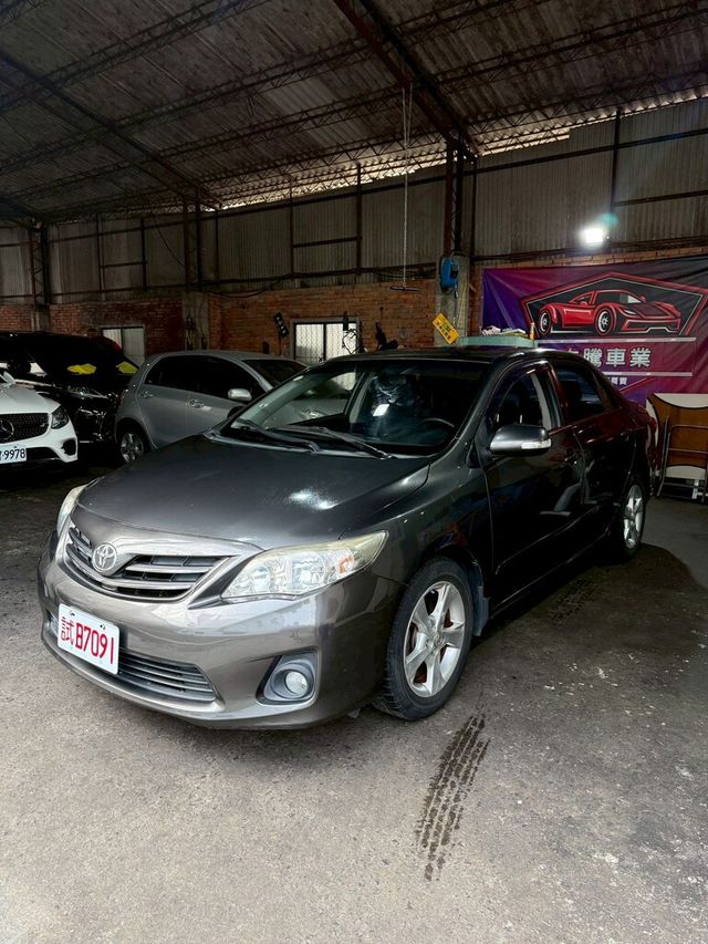 TOYOTA豐田 ALTIS  第1張相片