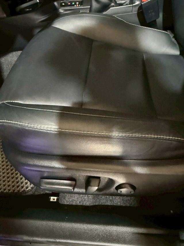 TOYOTA豐田 RAV4  第16張相片