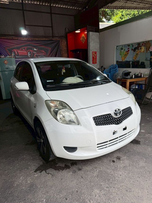 TOYOTA豐田 YARIS  第2張相片