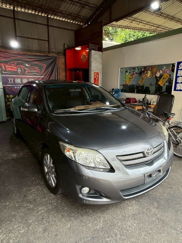 TOYOTA豐田 ALTIS  第2張相片