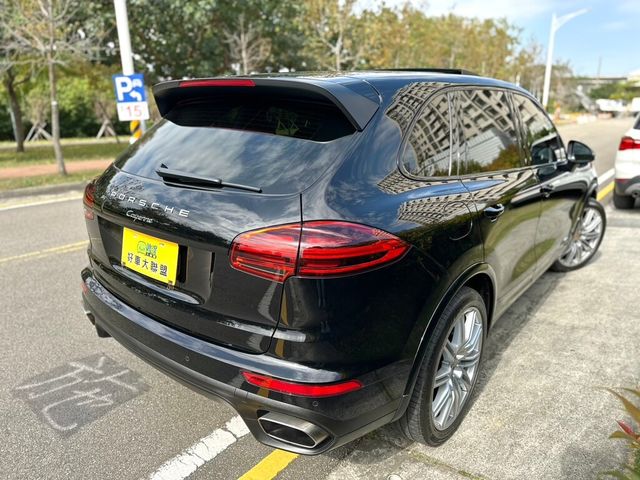 PORSCHE保時捷 CAYENNE  第4張相片