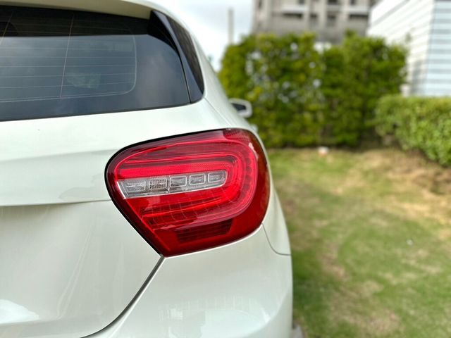 M-BENZ賓士 A250  第6張相片