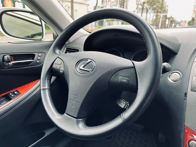 LEXUS凌志 ES350  第11張相片