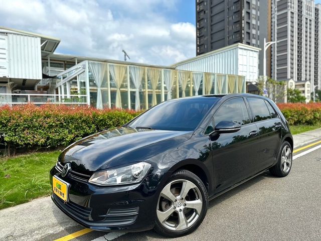 VOLKSWAGEN福斯 GOLF  第1張相片