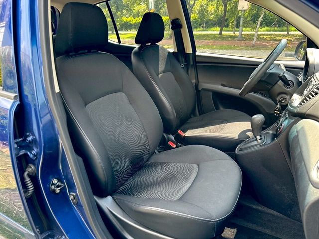 HYUNDAI現代 I10  第17張相片