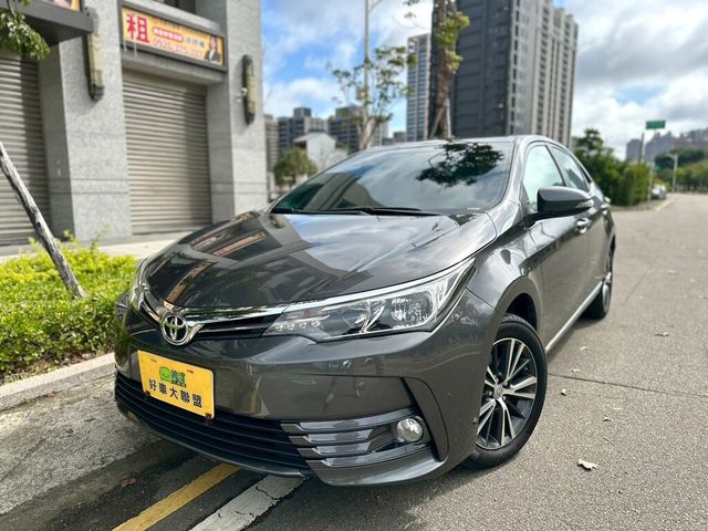 TOYOTA豐田 ALTIS  第1張相片