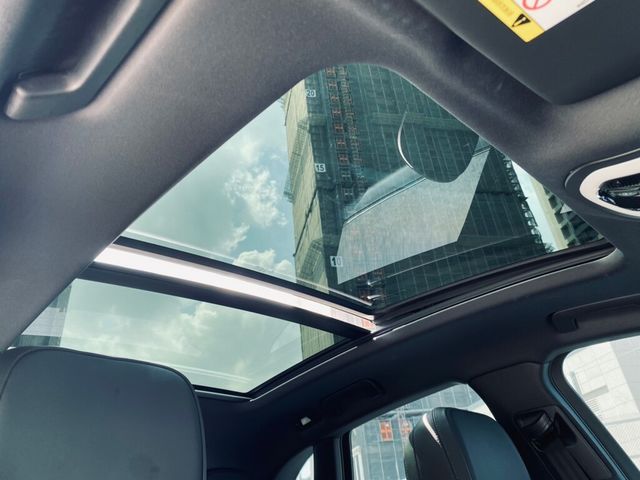 PORSCHE保時捷 MACAN S  第20張相片