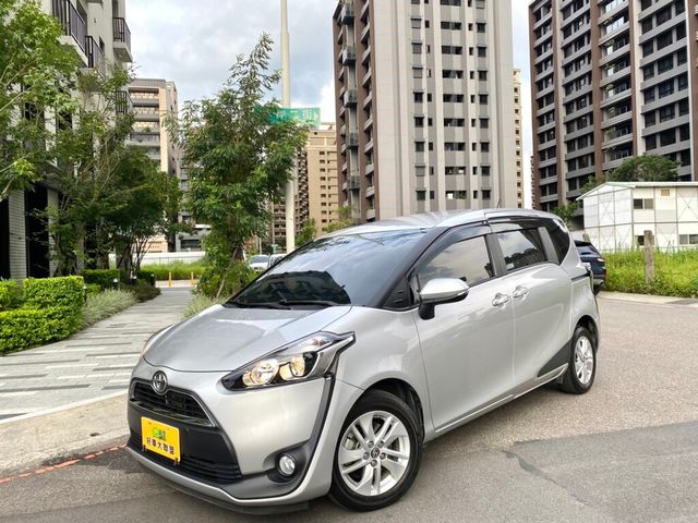 TOYOTA豐田 SIENTA  第1張相片