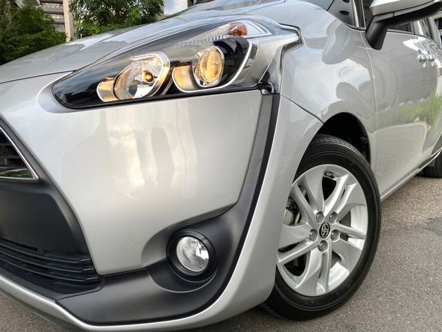 TOYOTA豐田 SIENTA  第2張相片