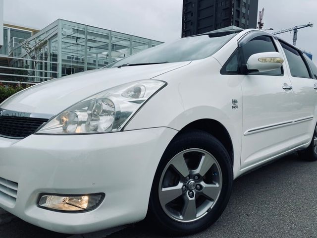 TOYOTA豐田 WISH  第2張相片