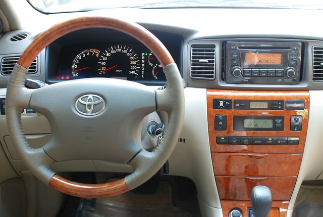 TOYOTA豐田 ALTIS  第8張相片