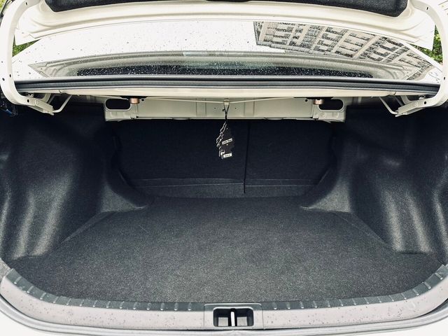 TOYOTA豐田 ALTIS  第5張相片