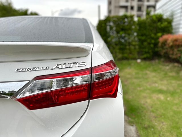 TOYOTA豐田 ALTIS  第7張相片