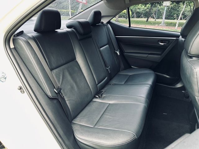 TOYOTA豐田 ALTIS  第16張相片