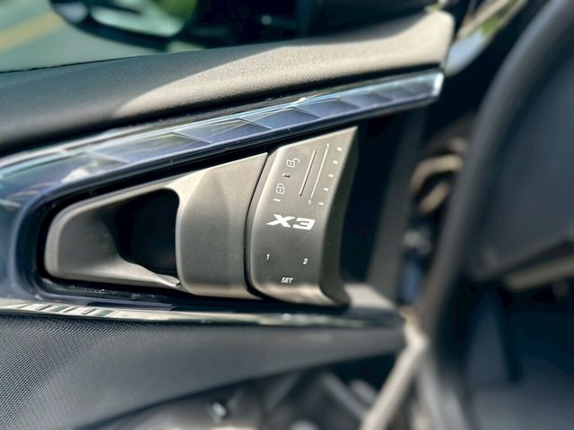 BMW寶馬 X3  第18張相片