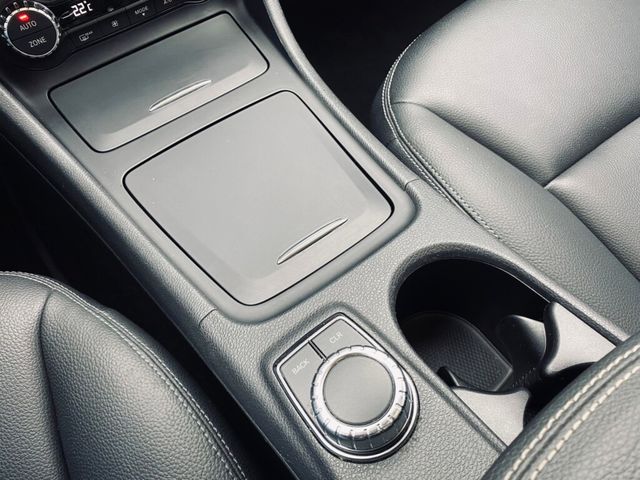 M-BENZ賓士 GLA250  第13張相片