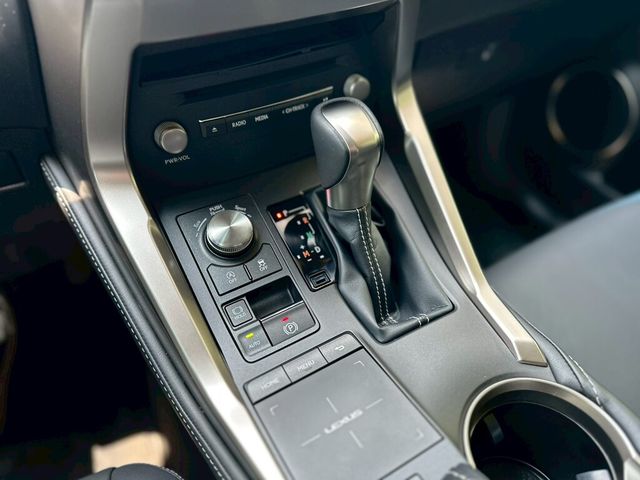 LEXUS凌志 NX200  第11張相片