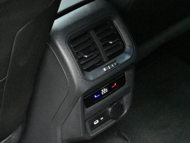 Volkswagen Tiguan 280 TSI Elegance Premium  第13張相片