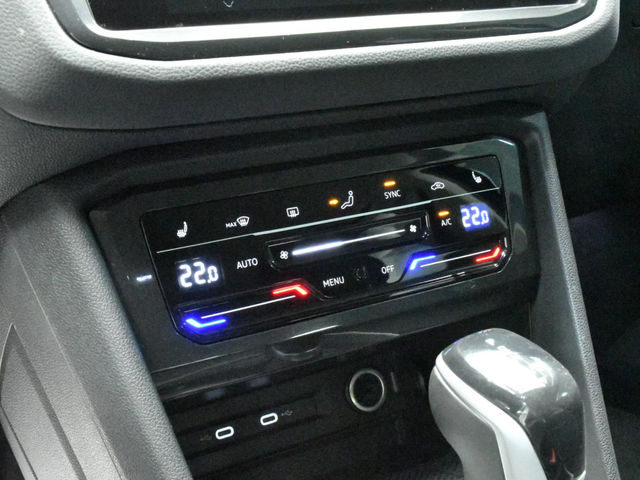 Volkswagen Tiguan 280 TSI Elegance Premium  第15張相片