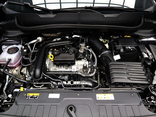 Volkswagen T-CROSS 230 STYLE  第7張相片