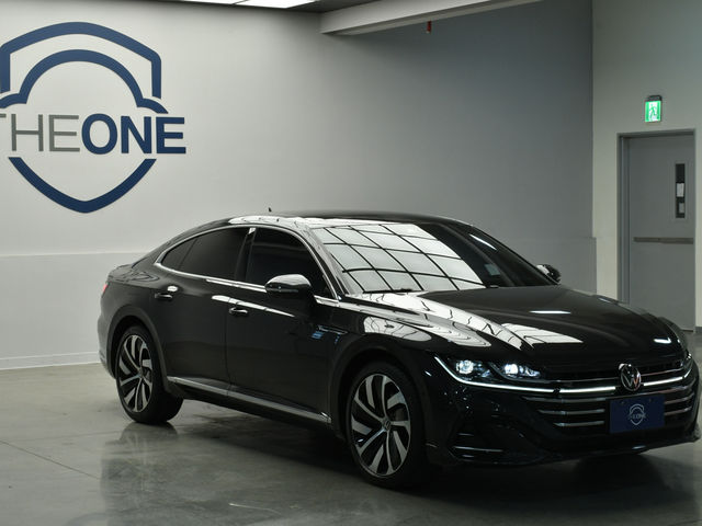 Volkswagen Arteon Fastback 330 TSI R-Line  第1張相片