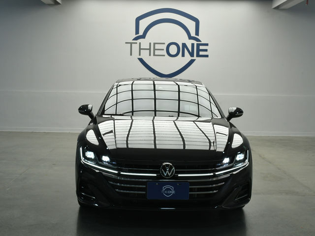 Volkswagen Arteon Fastback 330 TSI R-Line  第2張相片