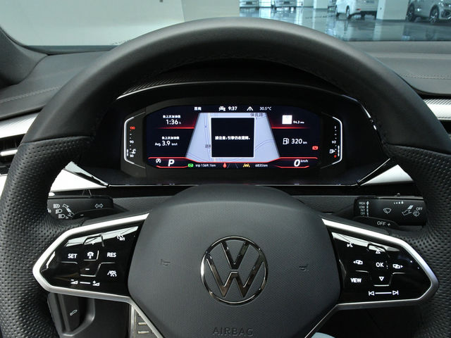 Volkswagen Arteon Fastback 330 TSI R-Line  第14張相片